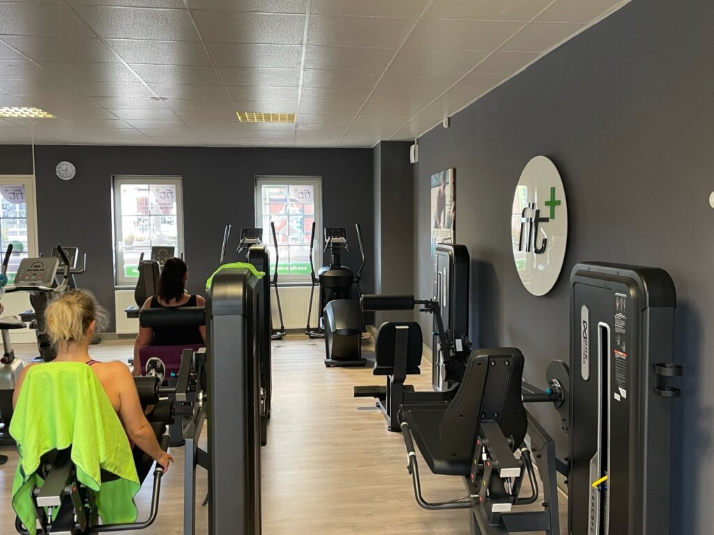 fitplus Fitnessstudio Lehre Krafttraining